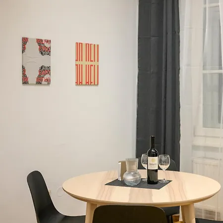 Spacious In For 6 People Graz