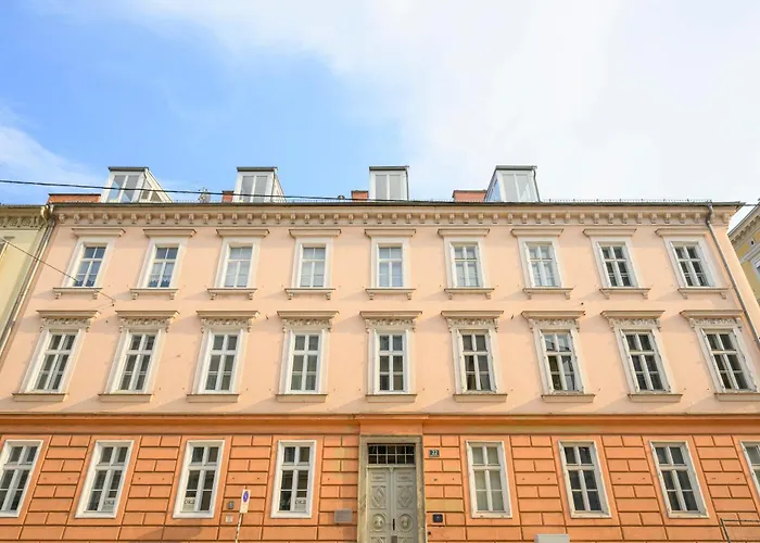 Spacious In For 6 People Graz