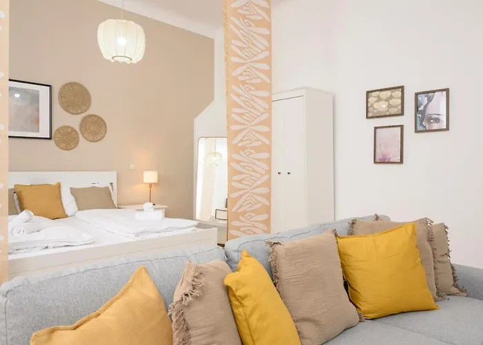 Spacious In For 6 People * Graz