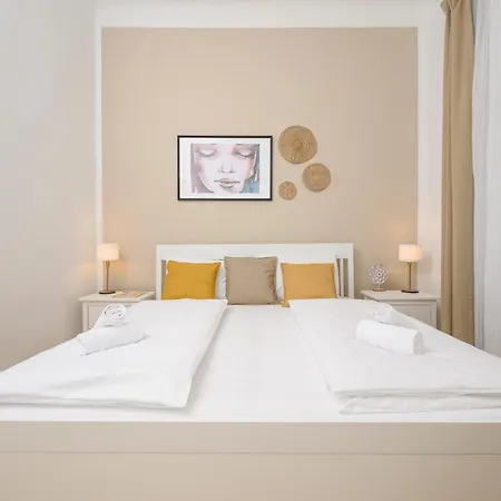 Spacious In For 6 People Apartament *