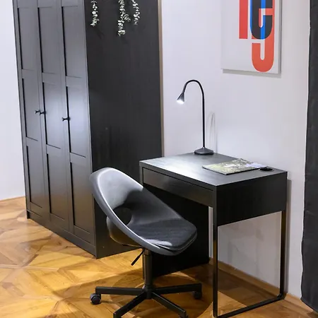 Spacious In For 6 People Apartament