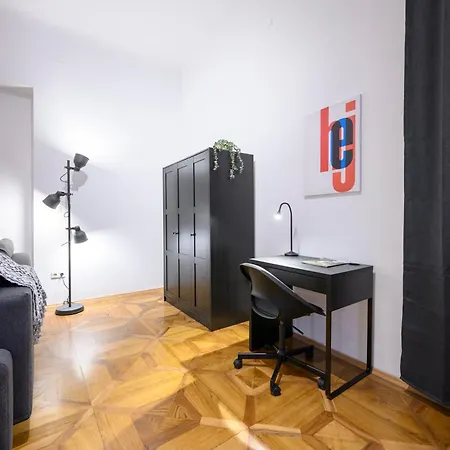 Spacious In For 6 People Graz