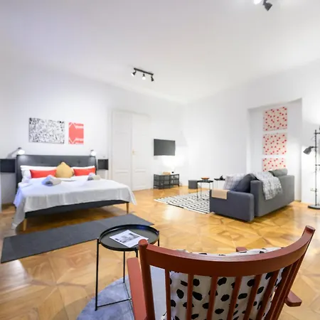 Spacious In For 6 People Apartament *