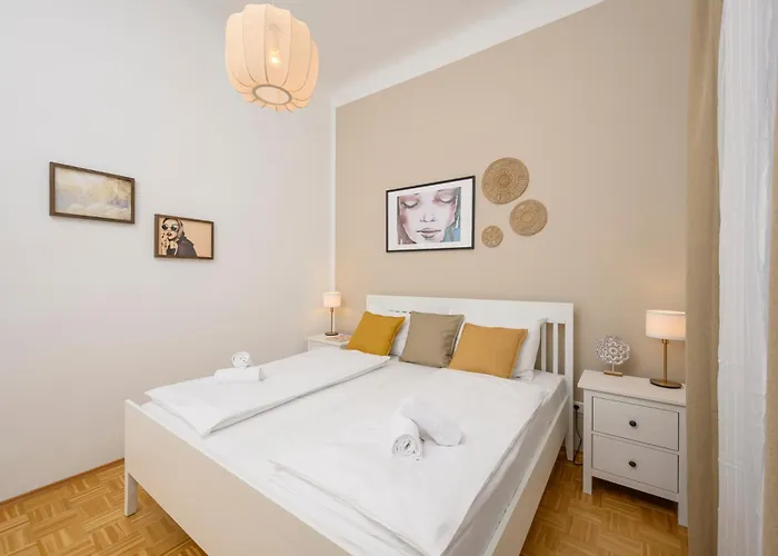 Spacious In For 6 People Appartamento *