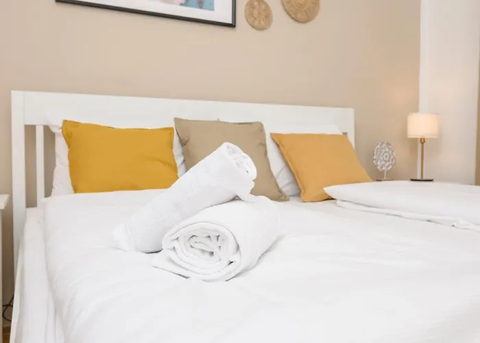 Apartman Spacious In For 6 People *