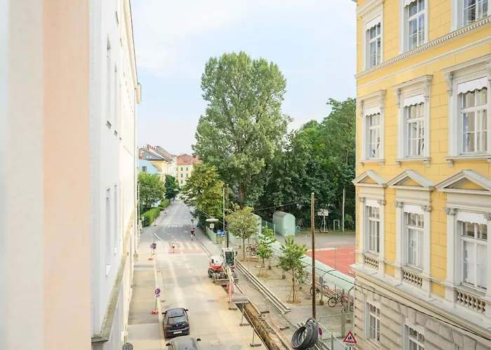 Apartman Spacious In For 6 People