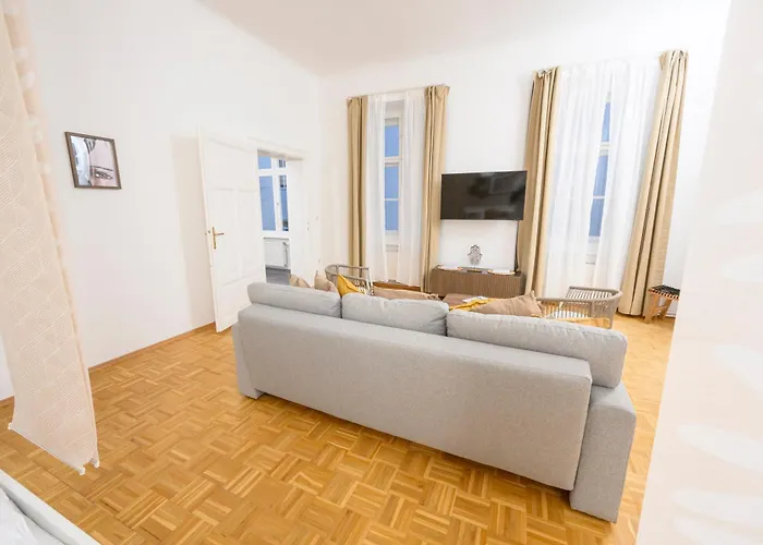 Spacious In For 6 People Apartman Graz