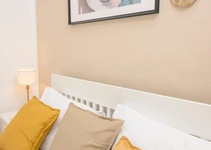 Appartamento Spacious In For 6 People Graz