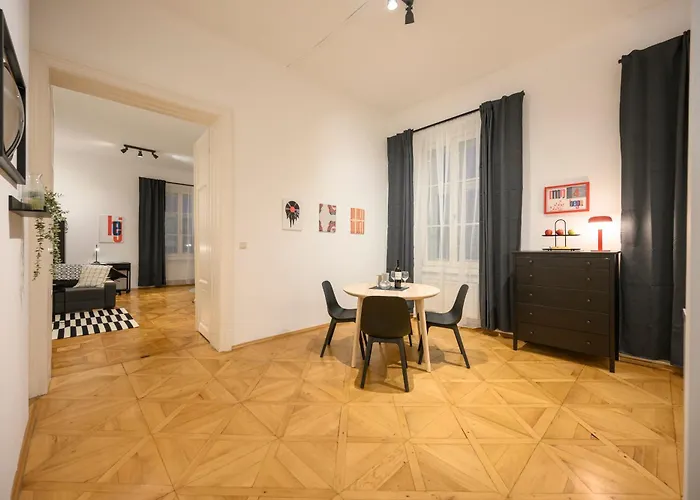 Spacious In For 6 People Appartamento *