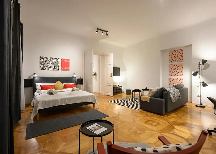 Spacious In For 6 People Appartamento Graz